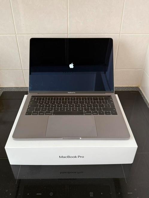 MacBook Pro Touchbar 13,3” i5 SSD, Computers en Software, Apple Macbooks, Zo goed als nieuw, 13 inch, 2 tot 3 Ghz, Ophalen of Verzenden