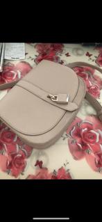 Tamaris crossbody, Verzenden, Zo goed als nieuw, Beige