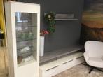 wandkast showroom model, Huis en Inrichting, Kasten | Wandmeubels, Ophalen, 250 tot 300 cm, Nieuw, Glas