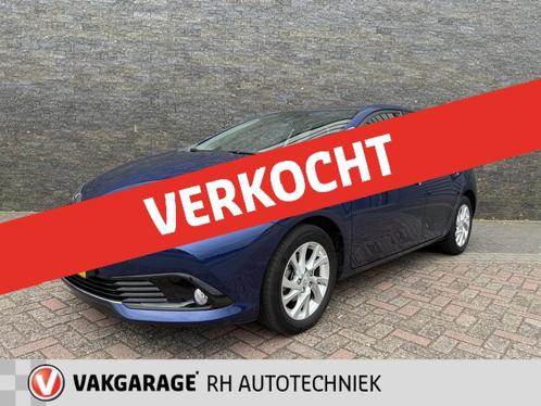 Toyota Auris 1.8 Hybrid Asp. Go, Auto's, Toyota, Bedrijf, Auris, ABS, Achteruitrijcamera, Airbags, Airconditioning, Bluetooth