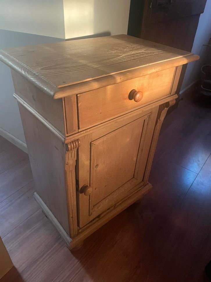 Antiek grenen kastje, 57x37x80 cm., Antiek en Kunst, Antiek | Meubels | Kasten, Ophalen