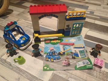 Lego Duplo Politiebureau Set 10902 beschikbaar voor biedingen