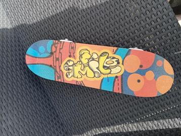 Kinder skateboard beschikbaar voor biedingen