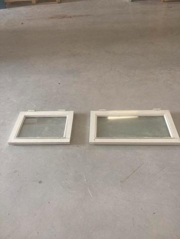 Ramen met dubbelglas beschikbaar voor biedingen