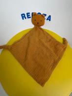 3642 Liewood knuffellap lap konijn geel, Ophalen of Verzenden, Zo goed als nieuw, Overige typen