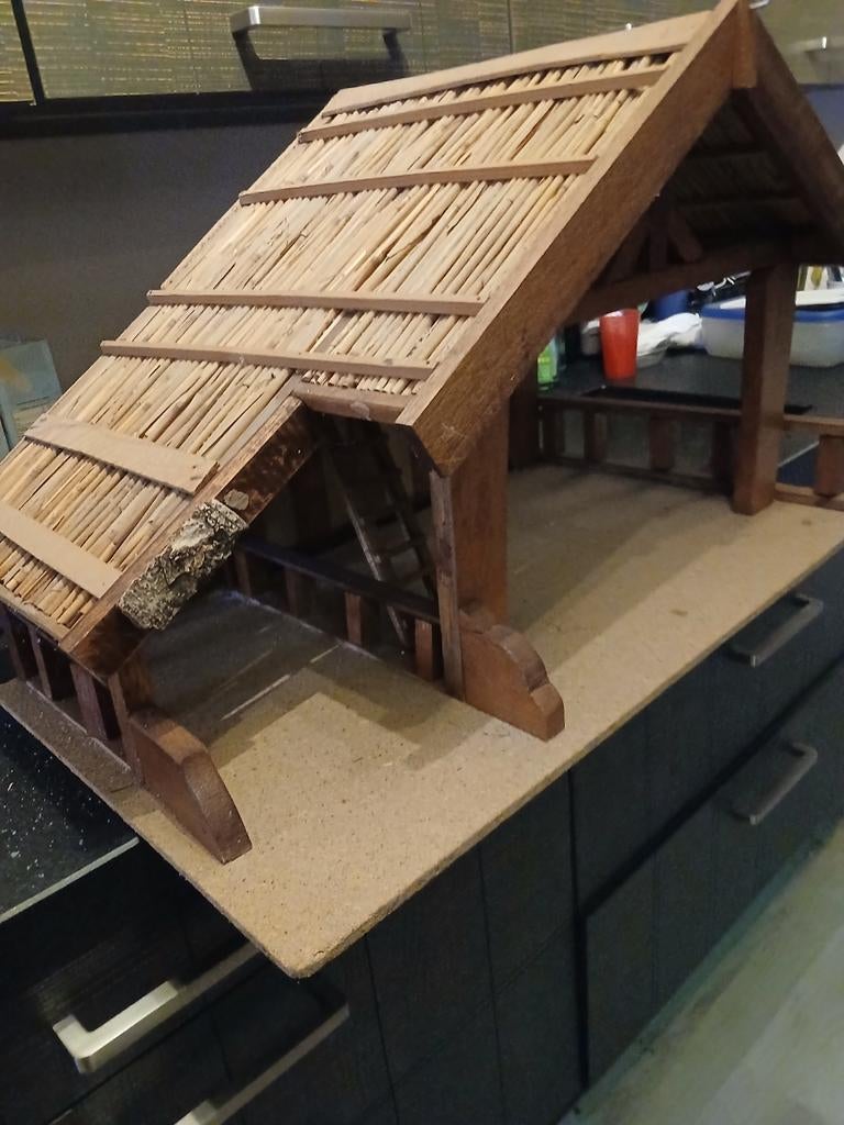 2 leuke kerststallen, Ophalen