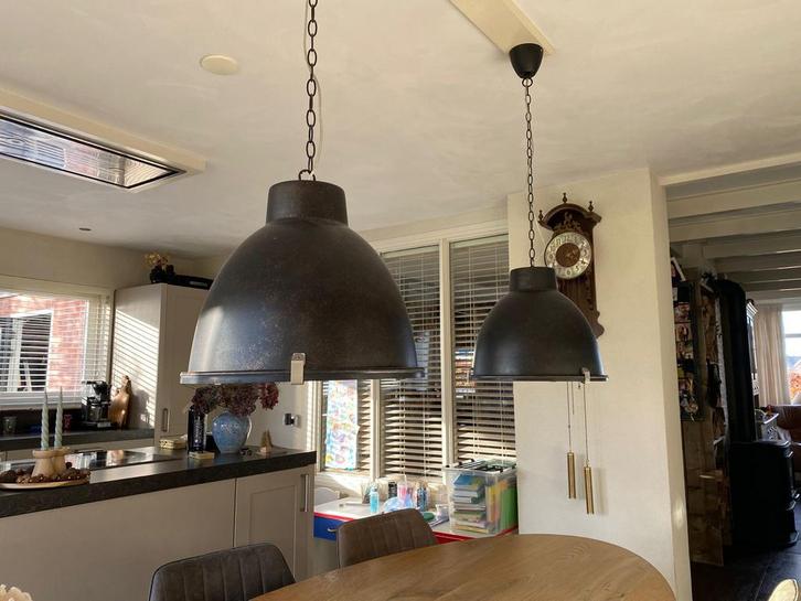 2 Hanglampen ZGAN - Industrieel Design, Huis en Inrichting, Lampen | Hanglampen, Zo goed als nieuw, Minder dan 50 cm, Metaal, Ophalen of Verzenden