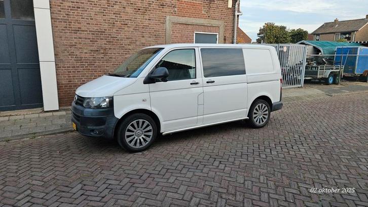 Privé gereden T5, 140pk, nieuwe DSG-7bak, dpf, AC., Auto's, Bestelauto's, Particulier, ABS, Airbags, Airconditioning, Alarm, Bluetooth