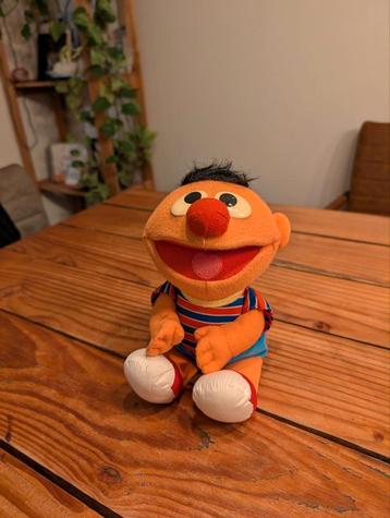Giechel Ernie van Sesamstraat beschikbaar voor biedingen
