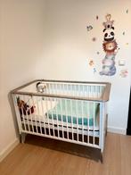 Baby bed and drawer cabinet, Ophalen, Zo goed als nieuw, Jongetje of Meisje
