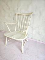 Vintage Scandinavische spijlenstoel, Ophalen, Gebruikt, Eén