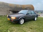 Mazda 323 1.3 SDN LX 1987 Grijs, Auto's, Mazda, Stof, 4 cilinders, 400 kg, Origineel Nederlands