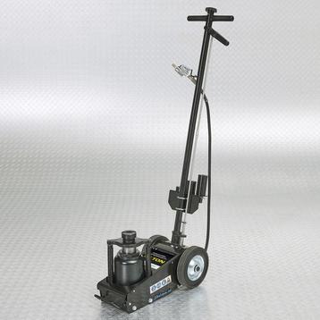 Vrachtwagenkrik 35 ton van €399,- voor beschikbaar voor biedingen