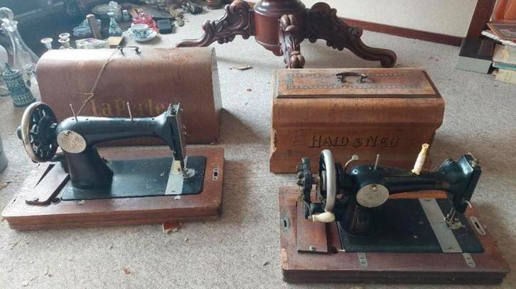 Antieke naaimachine met houten kist Singer 2 stuks, Antiek en Kunst, Antiek | Naaimachines, Ophalen of Verzenden