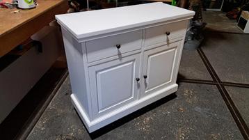 Commode/Kast - 103x45x85 cm gekogellagerd  beschikbaar voor biedingen