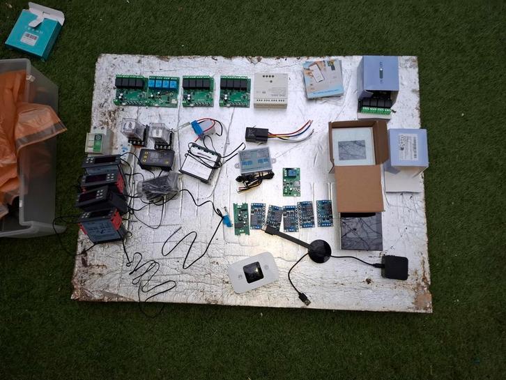 Diverse elektronica, Hobby en Vrije tijd, Elektronica-componenten, Ophalen of Verzenden