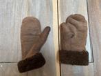 Bruine handschoenen van echte schapenvacht Vintage, Maat 38/40 (M), Verzenden, Ambachtelijke productie, Gedragen