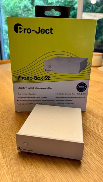 Pro-Ject Phono Box S2 zilver MM/MC voorversterker nieuwstaat beschikbaar voor biedingen