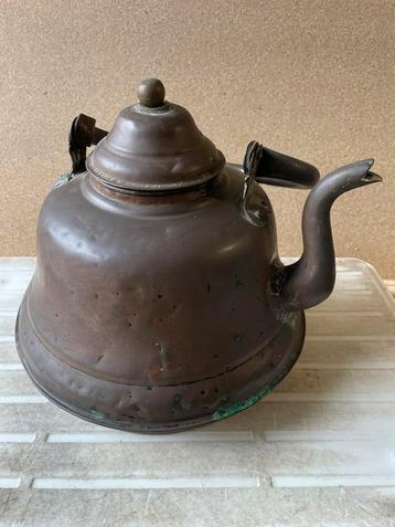 Antieke Koperen Ketel beschikbaar voor biedingen
