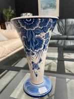 Delfts blauwe vaas handbeschilderd, Antiek en Kunst, Antiek | Vazen, Ophalen of Verzenden