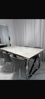 Nieuwe 6 fluweel grijze eetkamerstoelen met zilveren poten, Huis en Inrichting, Tafels | Eettafels, Minder dan 50 cm, Nieuw, Ophalen of Verzenden