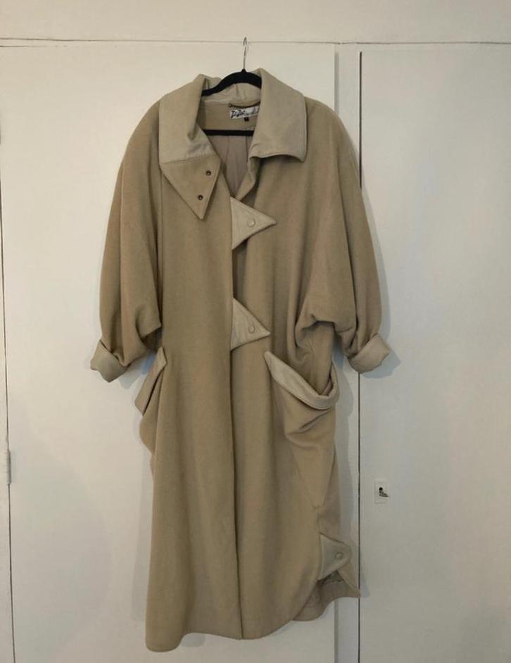 Vintage Zic Zac wollen jas met leren details - Maat 40, Kleding | Dames, Jassen | Winter, Gedragen, Maat 38/40 (M), Beige, Ophalen of Verzenden