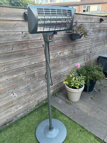 Terrasverwarmer beschikbaar voor biedingen