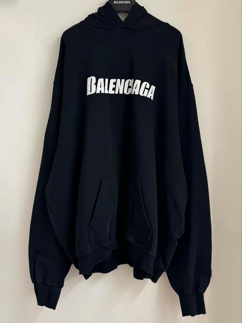 Balenciaga Caps Distressed Hoodie Zwart Oversized Maat M, Kleding | Heren, Truien en Vesten, Zo goed als nieuw, Maat 48/50 (M)