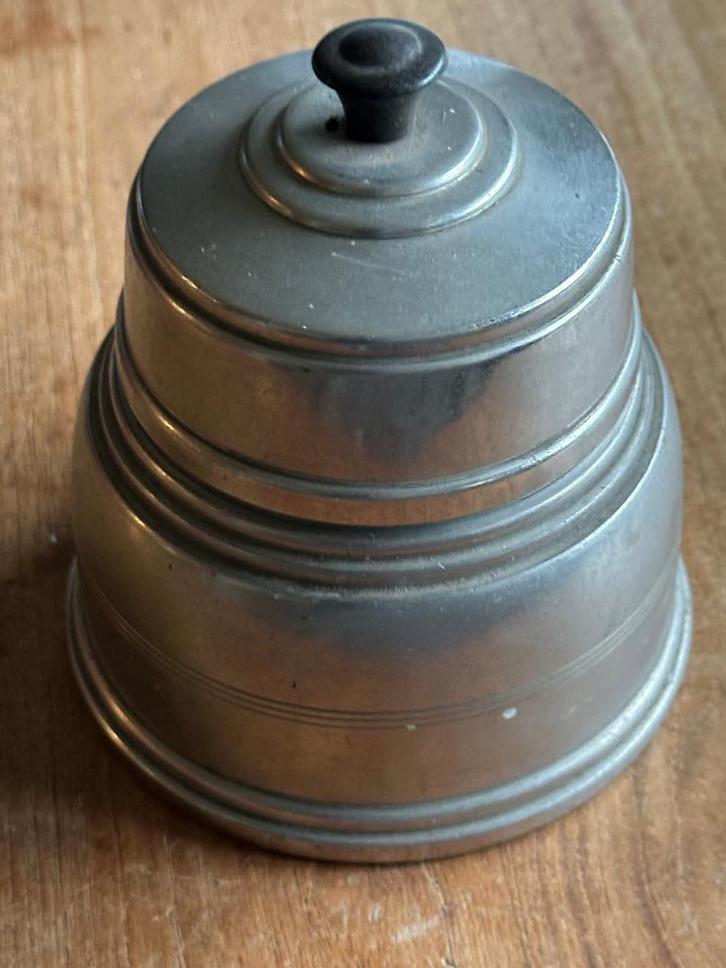 Tabakspot Art Deco style leuk model met ingegraveerde lijnen, Antiek en Kunst, Antiek | Koper en Brons, Ophalen