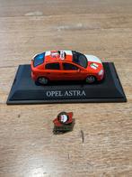 Opel Astra (Feyenoord) met Opel Fyenoord speldje, Ophalen of Verzenden, Zo goed als nieuw, Auto, Schuco