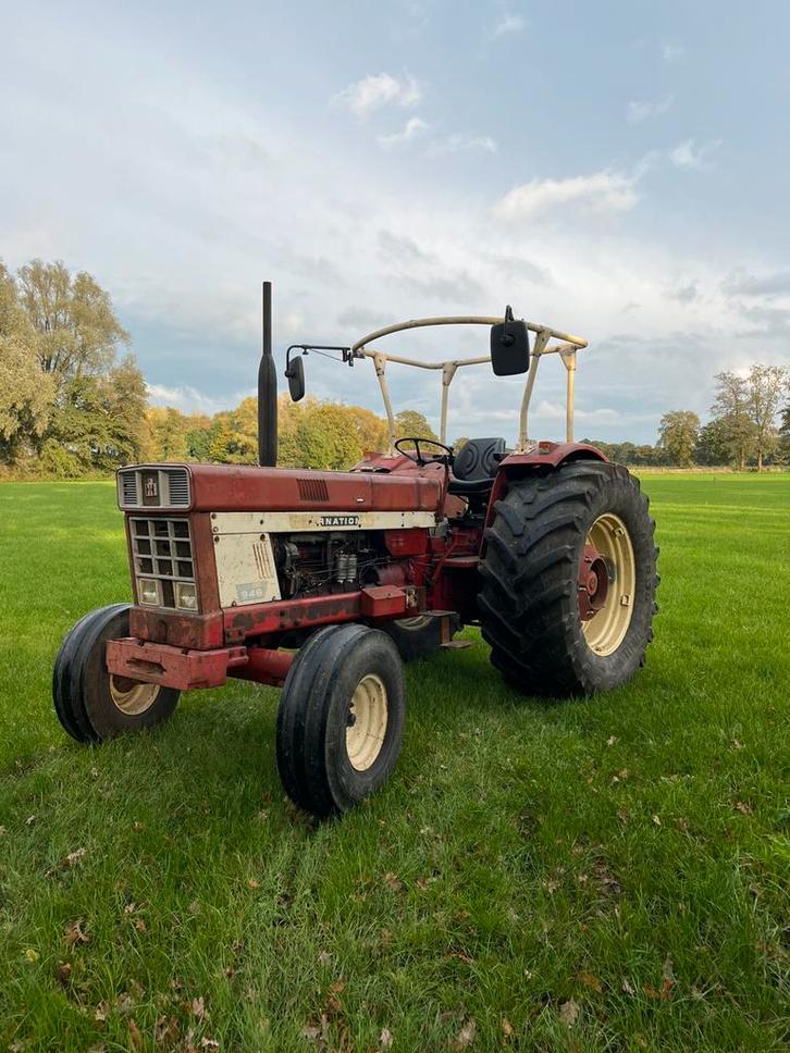 International 946, Zakelijke goederen, Agrarisch | Tractoren, Case IH, 80 tot 120 Pk, Gebruikt, Ophalen