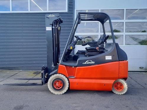 LINDE E25-02-600 2,5Ton Mast 3F470 5355 uur., Zakelijke goederen, Machines en Bouw | Heftrucks en Intern transport, Heftruck, Elektrisch