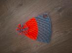 Muts Protest, Kleding | Dames, Mutsen, Sjaals en Handschoenen, Ophalen of Verzenden, Zo goed als nieuw, Maat 38/40 (M), Muts