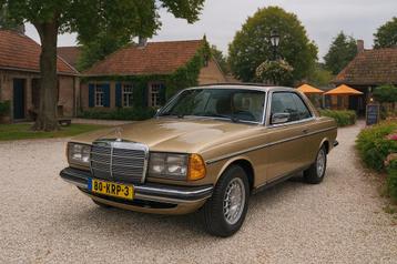 Mercedes-Benz 200-Serie 230 CE Coupe 1984 Beige Oldtimer beschikbaar voor biedingen