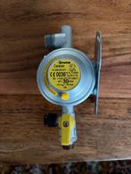 Truma 30 mbar gasdrukregelaar – Caravan/Camper, Ophalen of Verzenden, Zo goed als nieuw