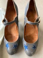 Feest Kerst mooie hakken van Chie mihara maat 39, Kleding | Dames, Verzenden, Zo goed als nieuw