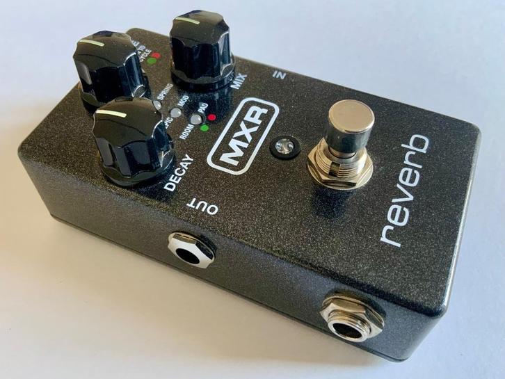 MXR M300 reverb pedal, Muziek en Instrumenten, Effecten, Zo goed als nieuw, Reverb, Ophalen of Verzenden