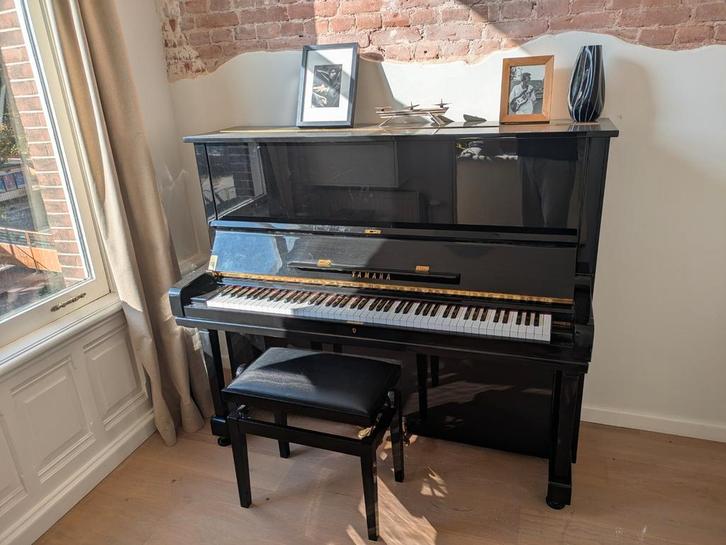 Yamaha U3F upright Piano, Muziek en Instrumenten, Piano's, Zo goed als nieuw, Zwart, Ophalen