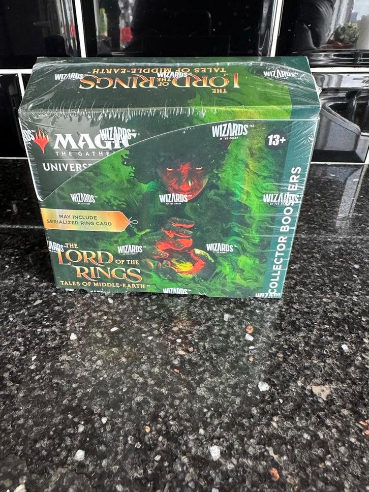 MTG Lord of the Rings Collector Booster Box - Nieuw!, Hobby en Vrije tijd, Verzamelkaartspellen | Overige, Nieuw, Boosterbox, Ophalen of Verzenden