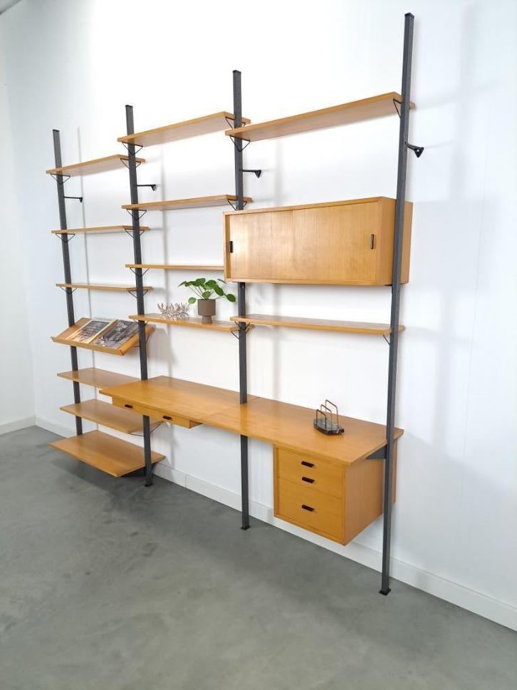 Olof Pira Sweden design modulair wandsysteem met bureau, Huis en Inrichting, Kasten | Wandmeubels, Gebruikt, 200 cm of meer, 250 tot 300 cm