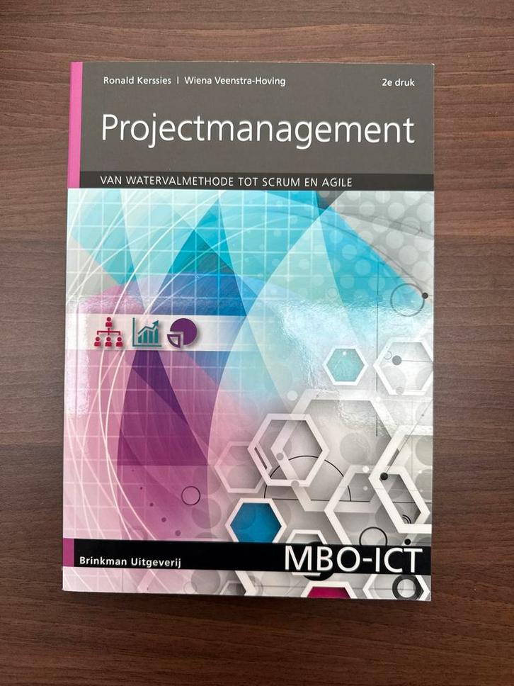 Projectmanagement - Kerssies & Veenstra-Hoving, Boeken, Studieboeken en Cursussen, Zo goed als nieuw, MBO, Ophalen of Verzenden