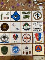 Collectie Militaire Tegels - Diverse Eenheden, Verzamelen, Ophalen of Verzenden, Landmacht, Nederland, Embleem of Badge