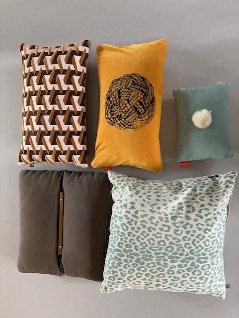 5 kussens oa HK living en Marika Giacinti, Huis en Inrichting, Woonaccessoires | Kussens, Gebruikt, Overige kleuren, Overige vormen