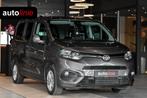 Toyota PROACE CITY VERSO 1.2 Turbo Professional Long 7p. HUD, Auto's, Stof, Gebruikt, 7 stoelen, 14 km/l