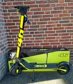 VR46 UP, Ophalen of Verzenden, Zo goed als nieuw, Elektrische step (E-scooter)