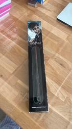 Toverstaf van Harry Potter in doos, Verzamelen, Ophalen of Verzenden, Zo goed als nieuw, Actiefiguurtje