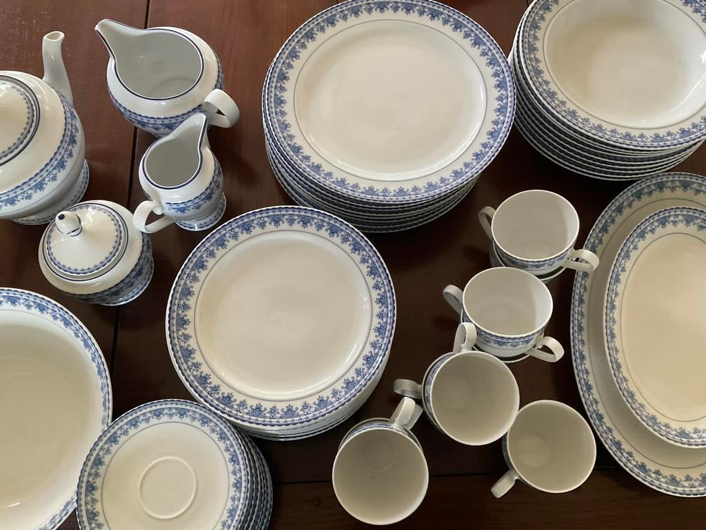 46 delig winterling schwarzenbach bavaria servies porselein, Huis en Inrichting, Keuken | Servies, Zo goed als nieuw, Bord(en)
