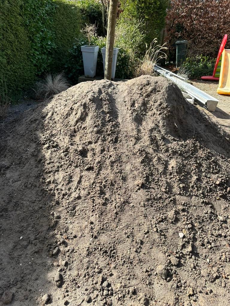 Zwartzand (schoon), Tuin en Terras, Zand, Ophalen, Zo goed als nieuw, Ophoogzand