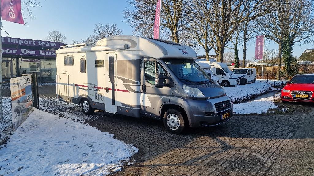 Adria Matrix M670SC 2x Airco 150PK 5P, Caravans en Kamperen, Ringverwarming, Fiat, 7 tot 8 meter, Bedrijf