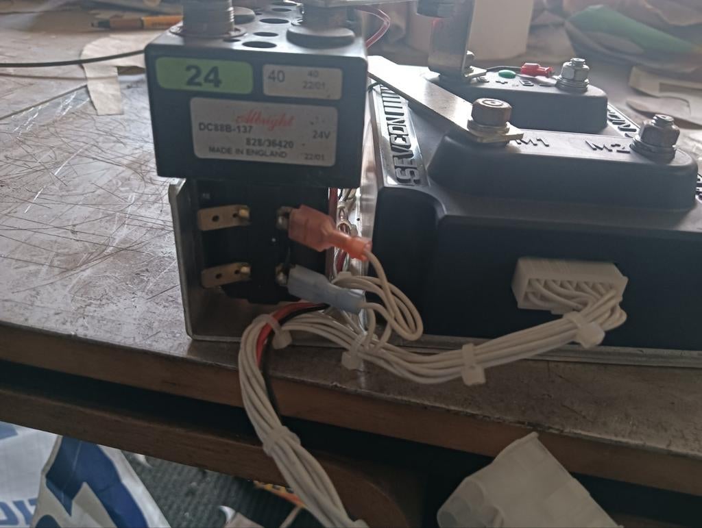 Sevcon, Ophalen of Verzenden, Zo goed als nieuw